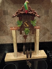 VINTAGE GERMAN MUSICAL CUCKOO CLOCK BIRD ON PERCH........WORKING........