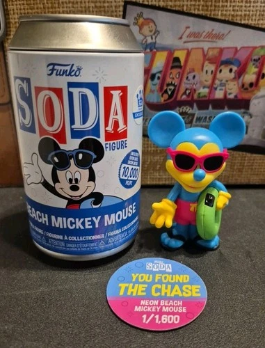 Funko Soda Beach Mickey Mouse Neon Chase 1/1600 Disney