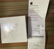 Apple AirPods Pro (2nd Gen) White MagSafe USB...