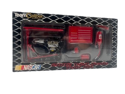 Team Caliber Nascar Scale 1:24 Die-Cast Tool Kit Pit Kit