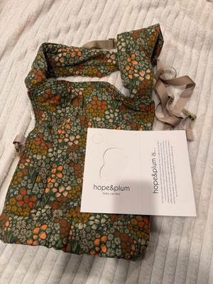 Hope And Plum Lark Fête (Short) NEW Baby Carrier Fete Floral Strawberry Pattern
