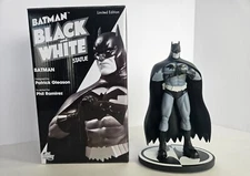 DC Direct Batman Black and White Statue Patrick Gleason