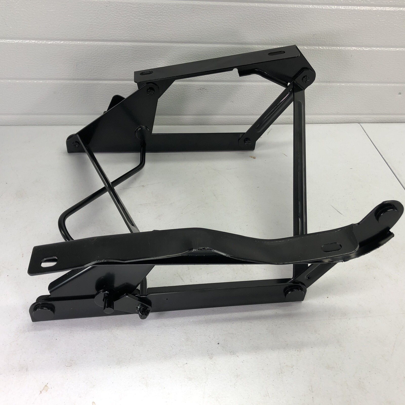 Rugged Ridge Fold Forward Seat Riser Bracket Fits 7695 Jeep CJ / Jeep