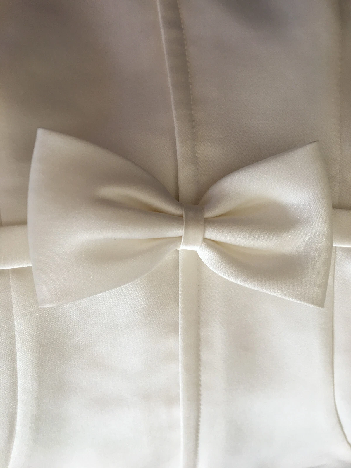 OFF WHITE Abito Oleg Cassini bianco sporco avorio matrimonio sfilata comunione fiori bambina taglia 6