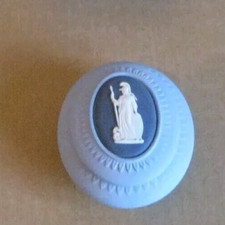 Wedgwood BLUE TRI COLOURED Jasperware BRITANNIA Box