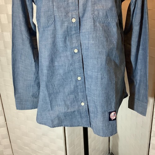 Nwt Levi's women's blue yankee's blouse size medium - Picture 4 of 10