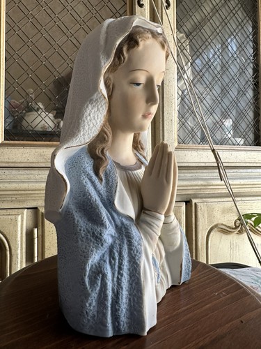 VTG Catholic Christian Church Religious Statue Of Virgin Mary Praying - Picture 13 of 15