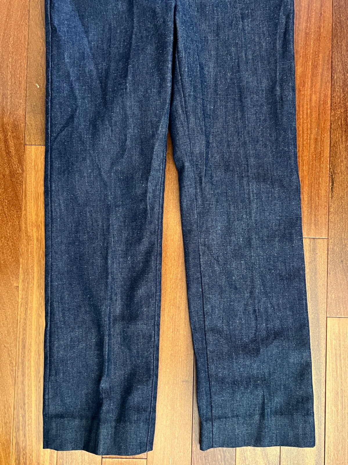 Picture 5 of 24