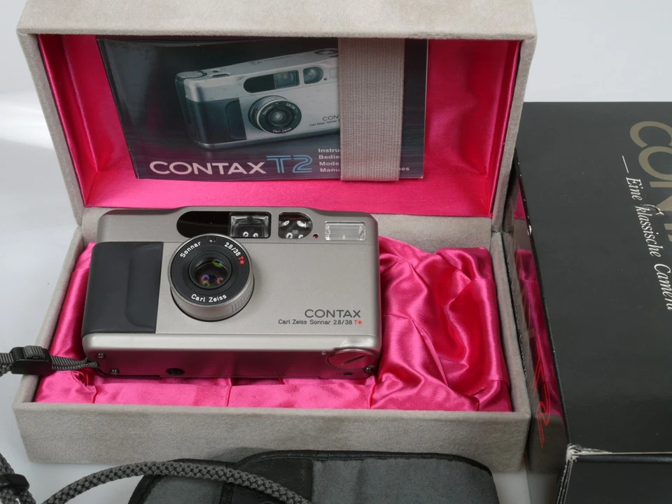CONTAX T2 Zeiss Sonnar 2,8/38 T* Schat. Anltg. TOP + OVP near MINT and boxed - Bild 2 von 4