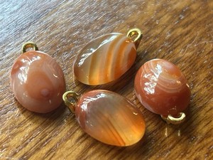 4 Gorgeous Natural Agate Pendants For Jewelry Making! Y29