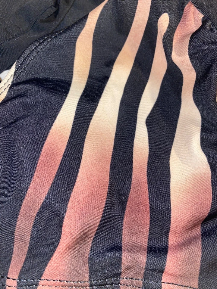 Top de bikini halter estampado de cebra Ana talla 8 corbatas ajustables para mujer traje de baño Foto 3 de 4