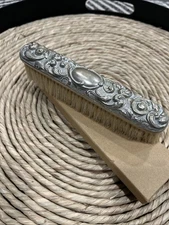 Vtg Silver Plate Scroll Repousse Clothes Brush Top 7” Long/1.25” W