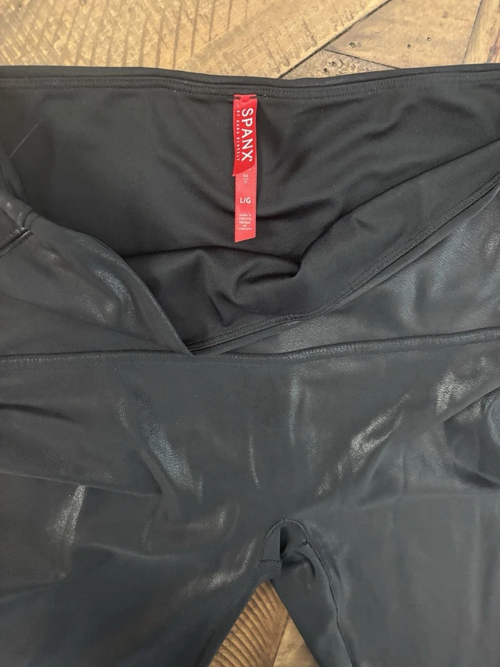 Spanx 2437 Women's Leggings, Size Large - Black Pre-Owned 040 - Image 2 of 4