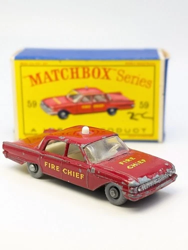 MATCHBOX LESNEY Moko 59b Ford Fairlane Fire Chief RARE GPW diecast toy car
