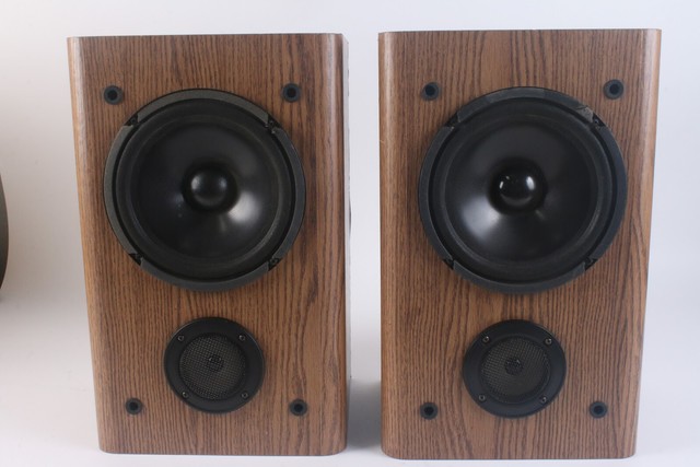 8 ohm bookshelf speakers