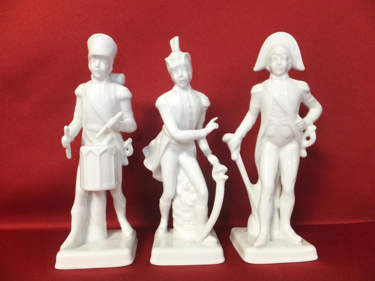 Ancienne Statuette Porcelaine – Officier Des Chasseurs, Militaire Soldat Empire