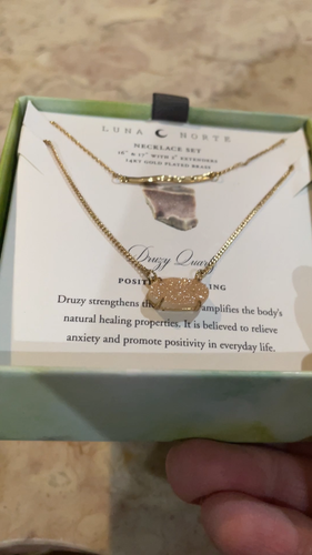 NEU Luna Norte DOPPEL HALSKETTE glänzender DRUZY QUARZ & BARREN 14kt vergoldet verpackt - Video 1 von 1