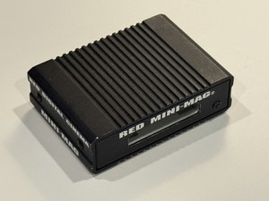 RED station dsmc2 minimag 専用カードリーダー　zr RedMag+1.8+SSD+Card+Reader.png