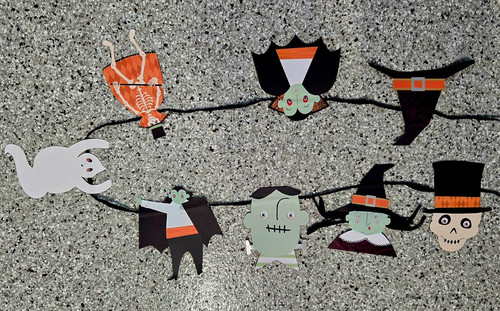 Halloween String Banner Black Orange Paper Witch Hat Dracula Frankenstein Ghosts