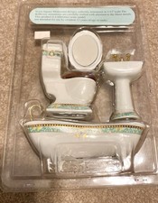 NIP Mini 1:12 Scale Dollhouse Bathroom Set Green Trim Claw Foot Tub Porcelain