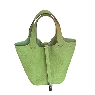 HERMES Taurillon Maurice Picotin Lock 18 PM Vert Criquet Green NEW