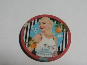Gwen-Stefani-Authentic-Planet-Hollywood-5-Casino-Used-Chip