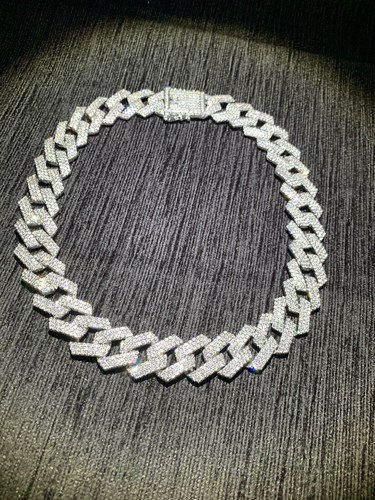 Cuban Link Chain Diamond Iced Out 