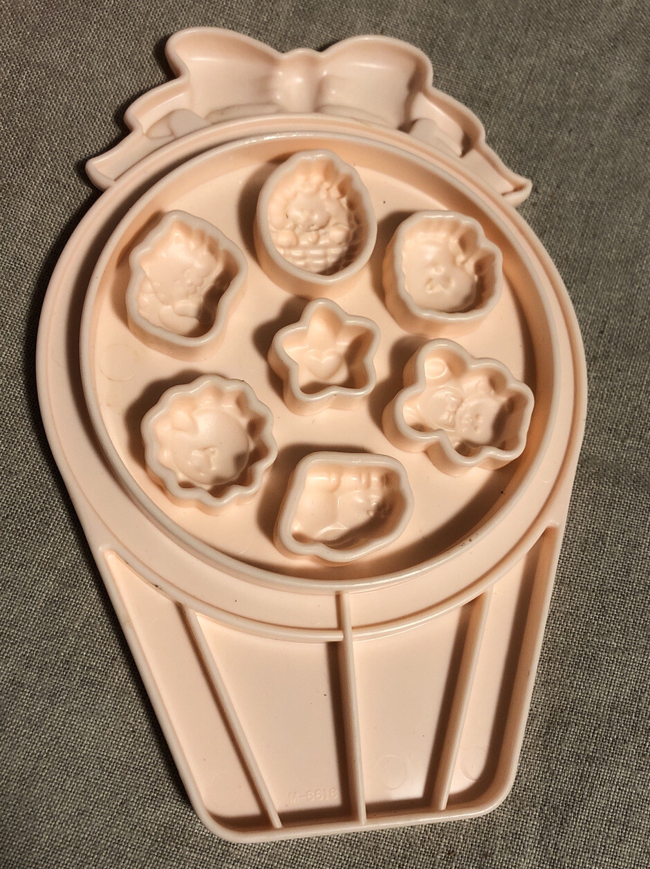 Vntg 1992 PlayDoh Jewels & Gems Jewelry Maker W Box 22057 eBay