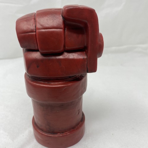 Banca monete pugno in ceramica rossa Hellboy da Zak! Giocattoli - Foto 6 di 10