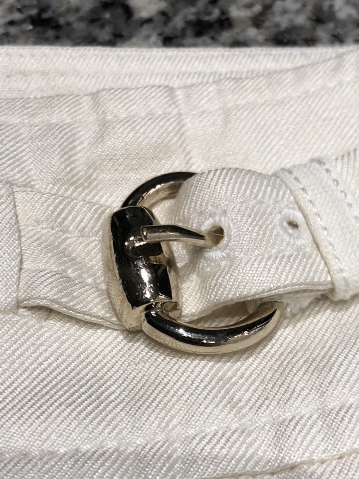 GUCCI White Linen Shorts - Image 4 of 4
