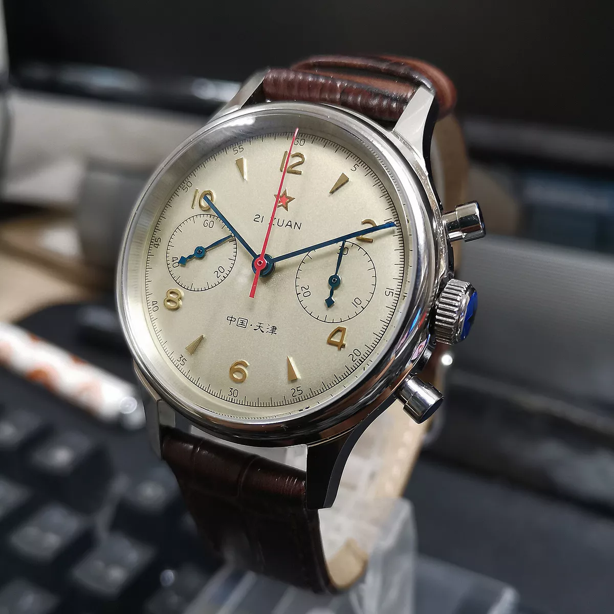 Zi zuan chronograph top