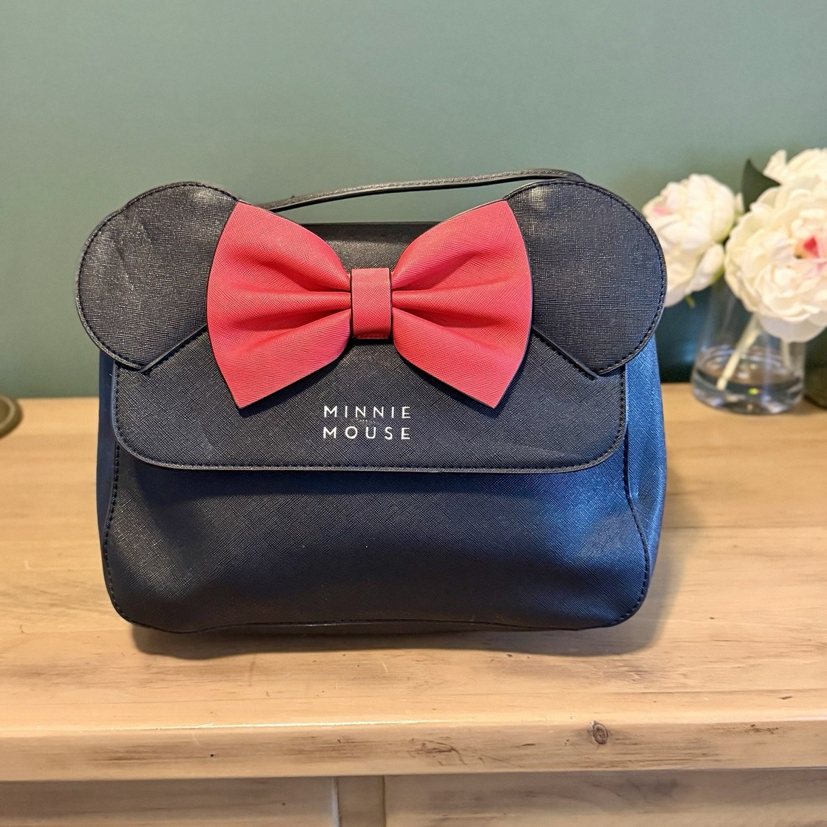 Loungefly Disney Minnie Mouse Purse Black Red Bow Ears Crossbody Bag NWT Loungefly Disney Minnie Mouse Red Bow Black | Mercari main image 3