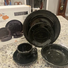Fiesta Retired 5-Piece Place Setting BLACK Fiestaware Set in Box USA NEW