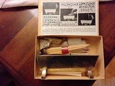 Dispenser per stuzzicadenti vintage in metallo prodotto in Austria Hermann 