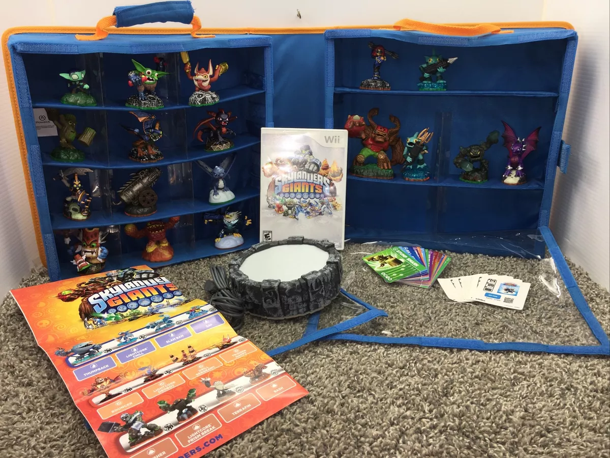 Skylanders carry sale and display case