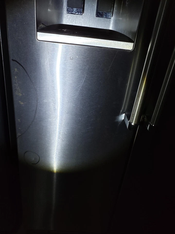 KitchenAid KRSC503ESS 22,7 Cu. Ft. Refrigerador Side-by-Side de profundidad de mostrador Foto 3 de 4