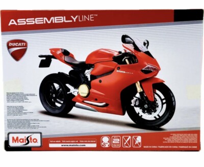 Maisto 1:12 Scale Ducati 1199 Panigale Motorcycle Assembly Line