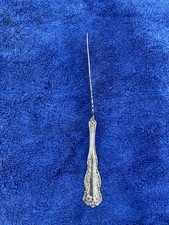 W Rogers & Son AA Silverplate Chester Twisted Butter Knife 7.5