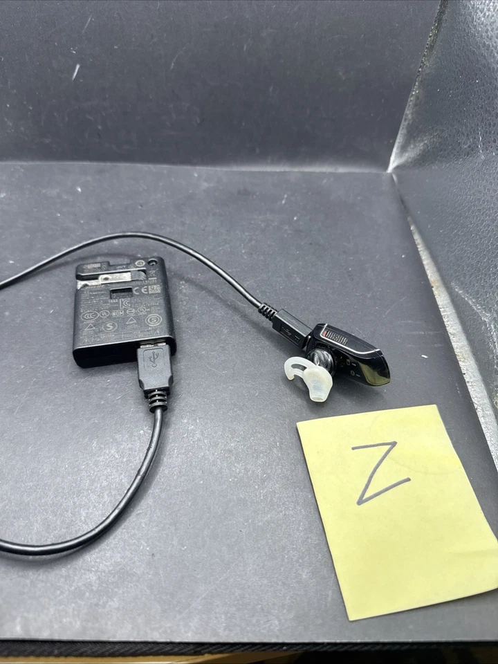 Bose Series 2 Black In Ear Bluetooth Headset - Image 4 of 4