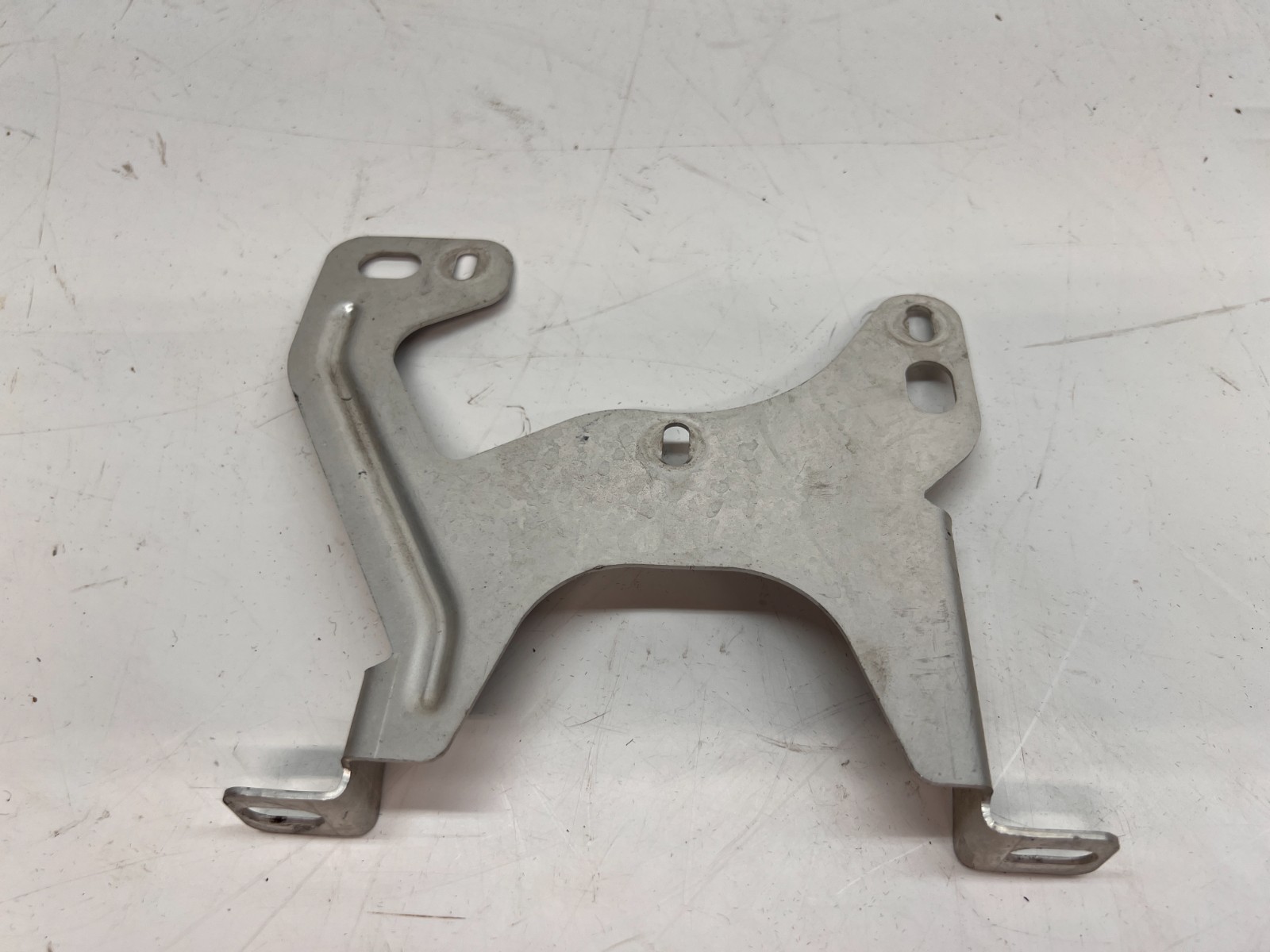 LAMBORGHINI AVENTADOR LH DRIVER SIDE HEADLIGHT SUPPORT BRACKET OEM 470941121A