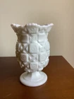 Vintage Westmoreland Milk Glass Old Quilt Footed Celery Vase Pineapple Shape