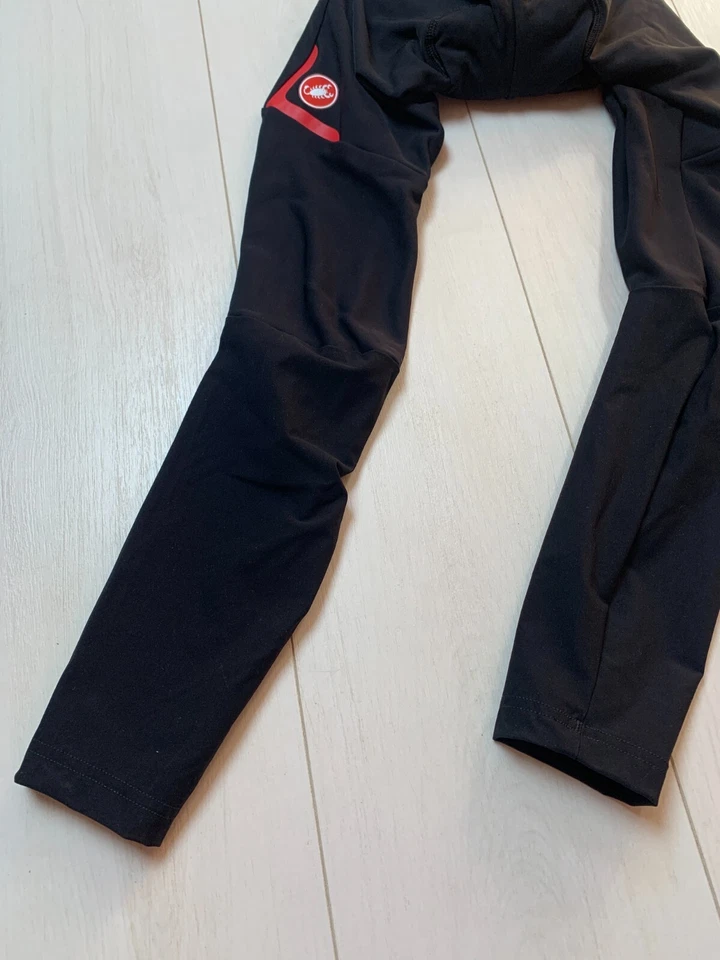 Calça de ciclismo Castelli Velocissimo 5 bibtight acolchoada preta/vermelha tamanho P masculina - Imagem 2 de 4
