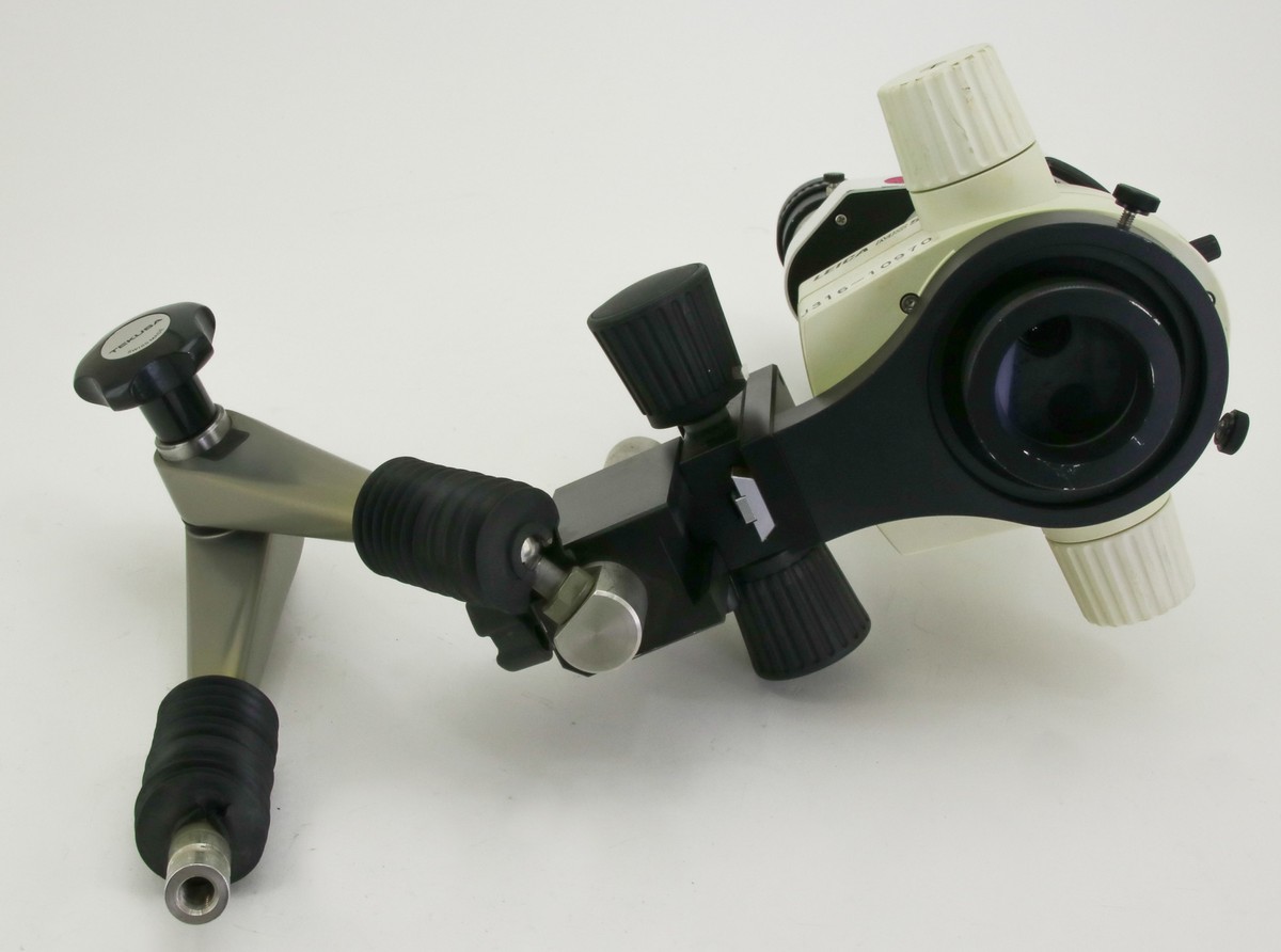 10970 LEICA STEREO MICROSCOPE W/ EYEPIECE 25x9.5B OBJ LENS & BRKT