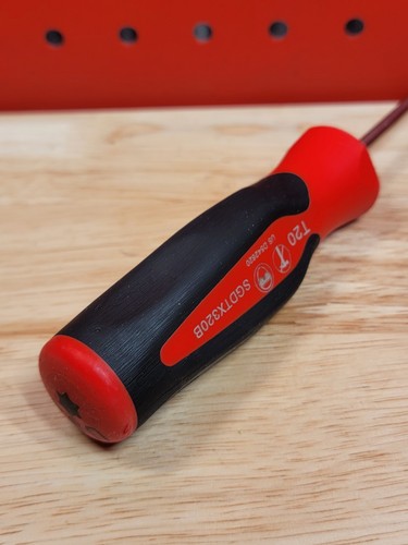 Snap-on Tools SGDTX320B T20 TORX Instinct Soft Grip Standard Screwdriver Red - Picture 19 of 22
