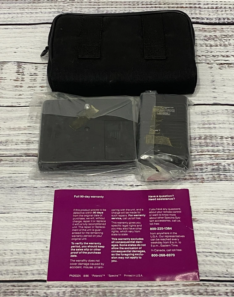 Vintage New Polaroid Spectra Remote Transmitter 7020 Receiver 7030 Bag & Manual - Image 2 of 3