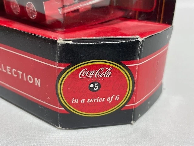 2000 Matchbox Coca Cola COKE AROUND THE WORLD, #5 France, Scania Cab, 1/64 - Image 2 of 4
