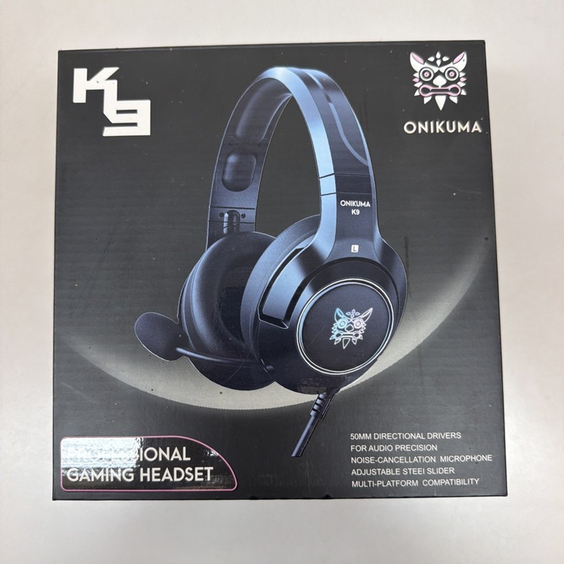 Brand New In Box ONIKUMA K9 Professional Gaming Headset Blue
