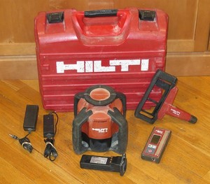 Hilti PRE3 PulsePower Red Rotary Laser Level, PRA20 Receiver, PRA83 Bracket