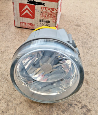 Citroen Berlingo C2 C3 Dispatch Xsara Front Fog Light 6204Q0 6208E1 NEW GENUINE