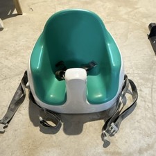 Bumbo Green White Baby Booster Seat Adjustable Harness Removable Tray
